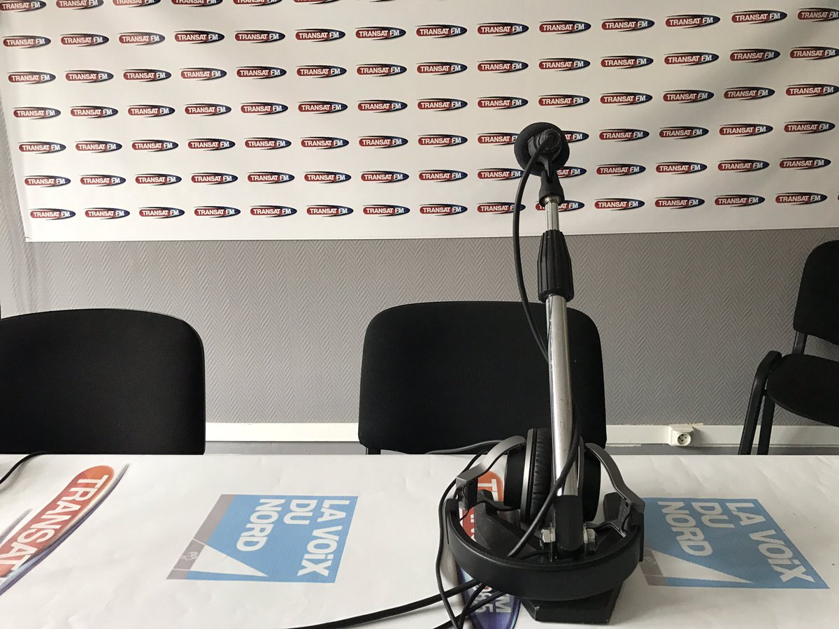 Anthovasseur's tweet image. Debat ce soir à partir de 19H sur @TransatFM entre @JppEnmarche &amp;amp; @antoine_golliot. Je serais au micro avec @SpiersBe de la @VDN_Boulogne !