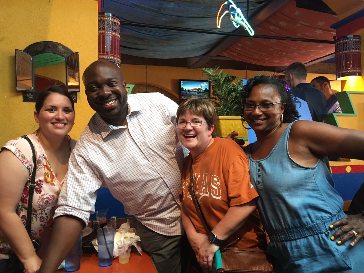kimberlymcdoug1's tweet photo. Enjoying my experience at TASSP. Learning a lot and seeing old colleagues has made this week wonderful. #bethevision #TASSP2017 https://t.co/UTGIDgOENi