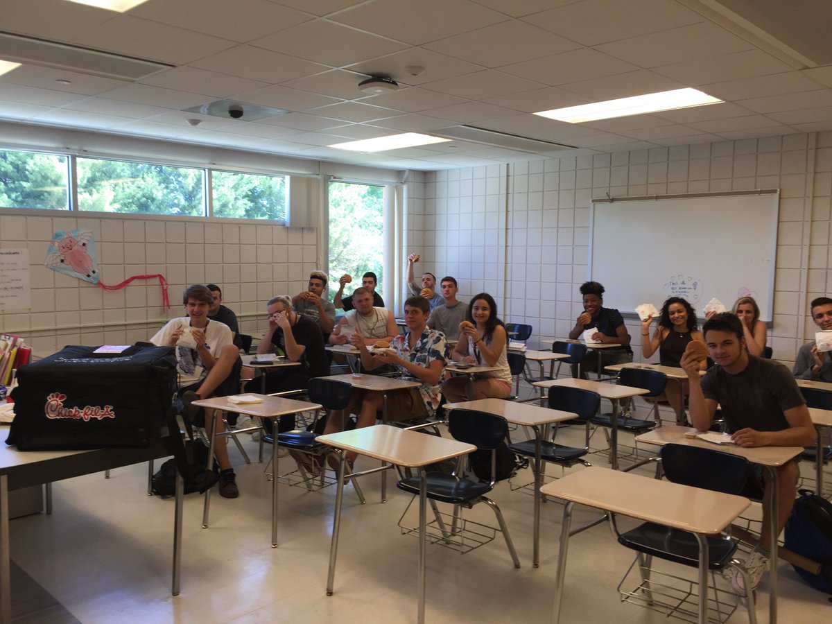 Chick-fil-A WeHa tweet media