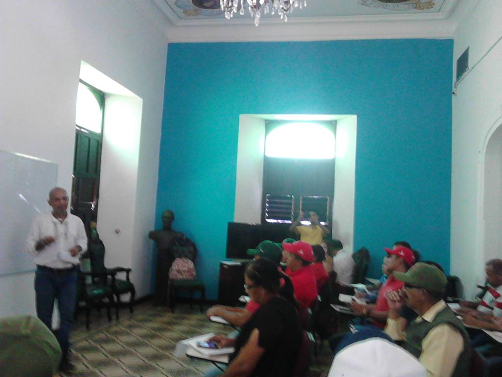 CISPCojedes1's tweet photo. #CISP | #MPPDPSGG integrados en el lanzamiento del mov.#SomosVenezuela en San Carlos. #SomosConstituyente @GM_Eficiencia https://t.co/GxPhIvC3Pj