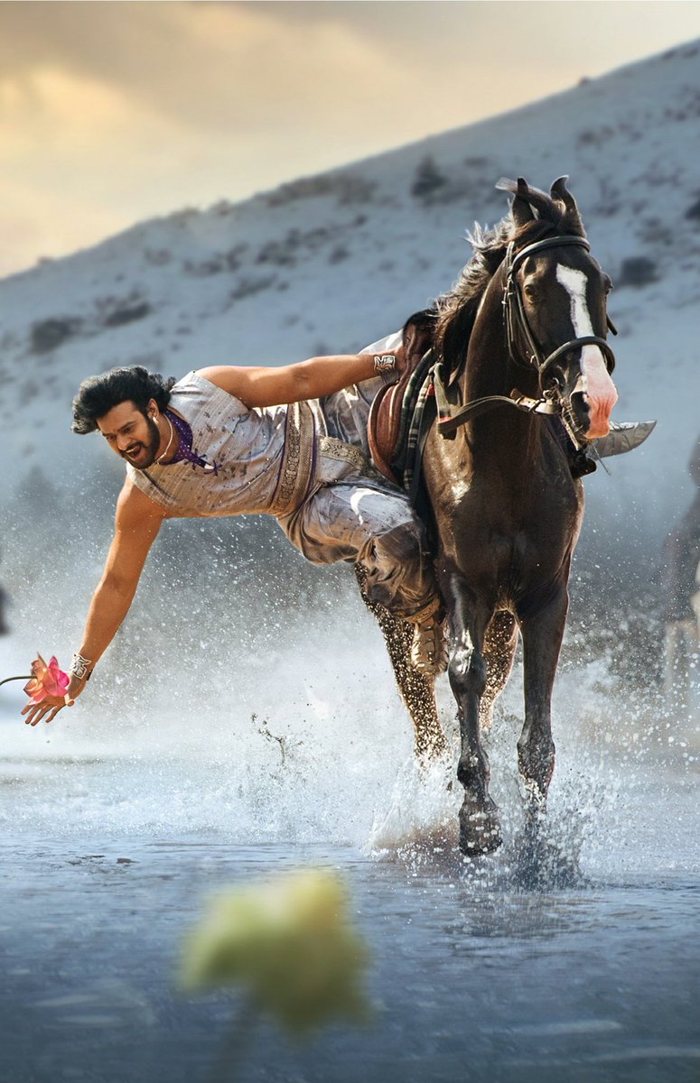 LMKMovieManiac's tweet photo. #50DaysForLegendaryBaahubali2
Never before, never again! Historical Mega ATBB. Congrats @BaahubaliMovie @ssrajamouli #Prabhas @RanaDaggubati https://t.co/xBYDJ8xo9g