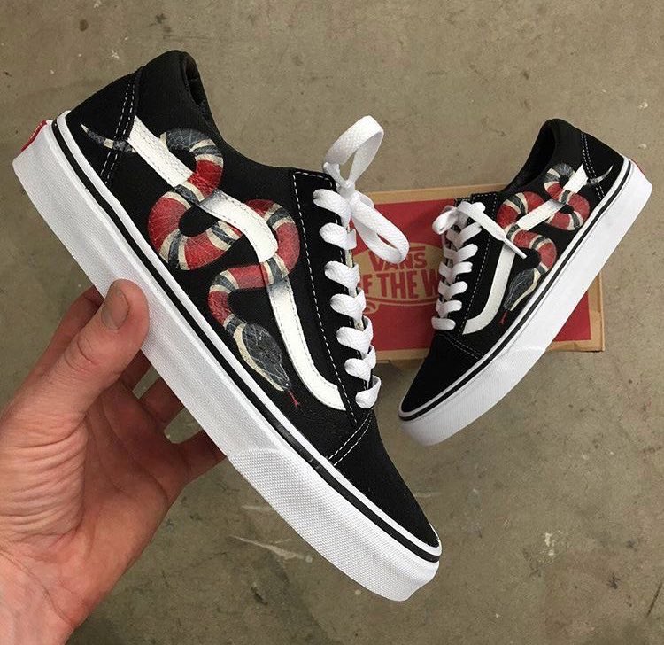 UntoldFashion's tweet image. Gucci x Vans Collab 🔥