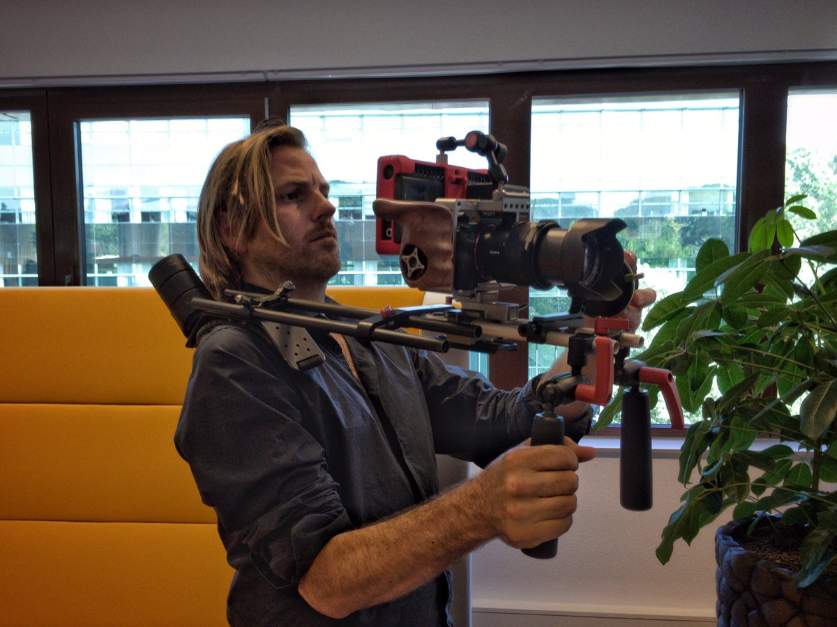 DennisJennekens's tweet photo. Binnenkort staat onze nieuwe bedrijfsfilm online @hucag https://t.co/7Ebbxhk19L