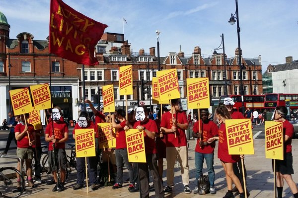 bectu's tweet image. NEWS: Join @bectu in showing  solidarity for the &apos;Picturehouse Three&apos; at a rally, 6-7pm tomo outside @RitzyCinema: bit.ly/2seYFcv