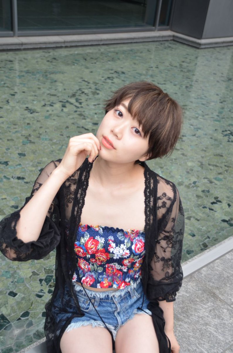 まー坊 6 11 日 Wall Paper撮影会 ビルの谷間の中には人工物と自然が融合した場所もあり 都会の喧騒を感じつつも 落ち着いた雰囲気の中で撮影することができました Wp撮影会 御茶ノ水 松本彩花 T Co 0oc98ywnwf Twitter