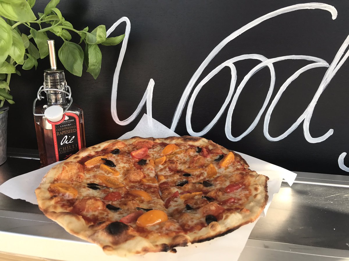 Pizza baking Yarmouth this evening 5-8pm by main car park