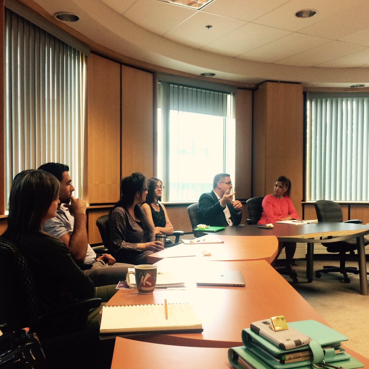 canchildcentre's tweet photo. Collaboration is our strength! Discussing the future of #autism services after a great talk by @SteveGentles @OffordCentre @Mac_Autism https://t.co/O0tIfo0bL6