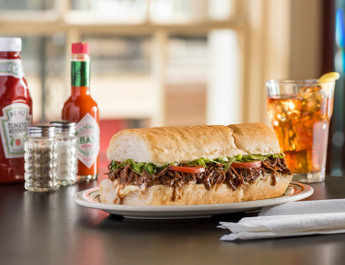 Life is short. Order the whole po-boy. #10NapkinRoastBeef #AcmEat