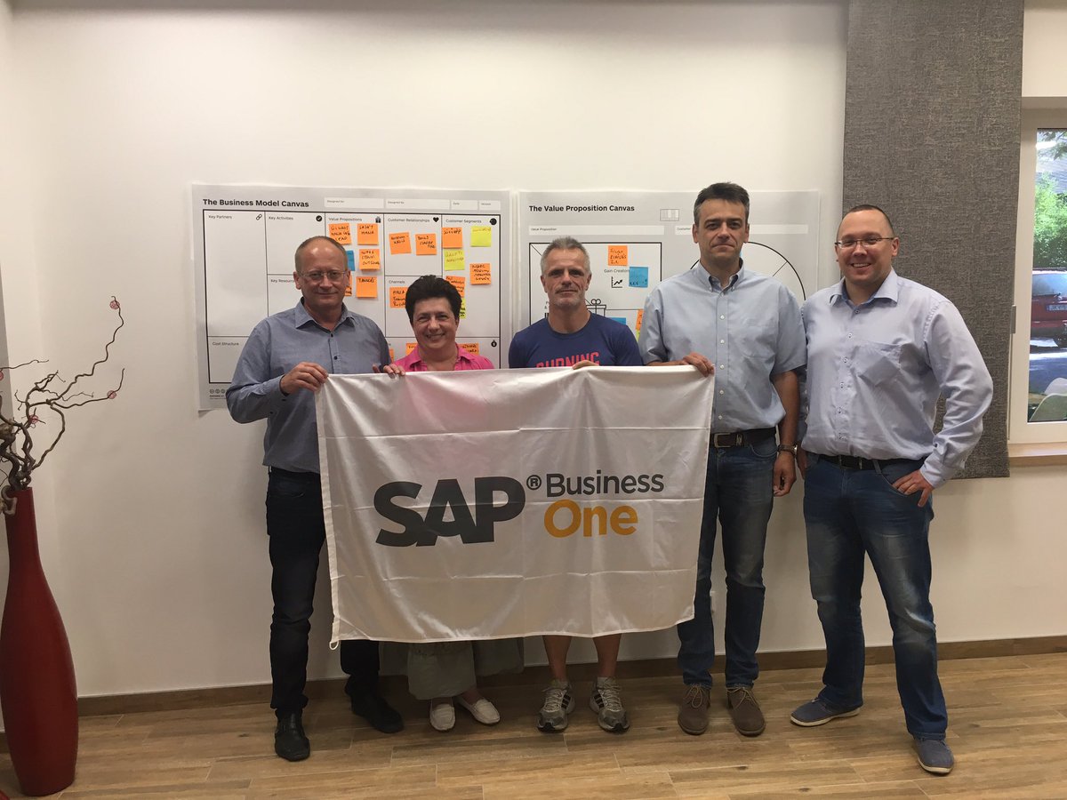 CsabaBalazsS_P's tweet photo. Successful #SAPBusinesOne Design Thinking workshop with the @ContactPlusConsulting. https://t.co/I9bQGFvWrb