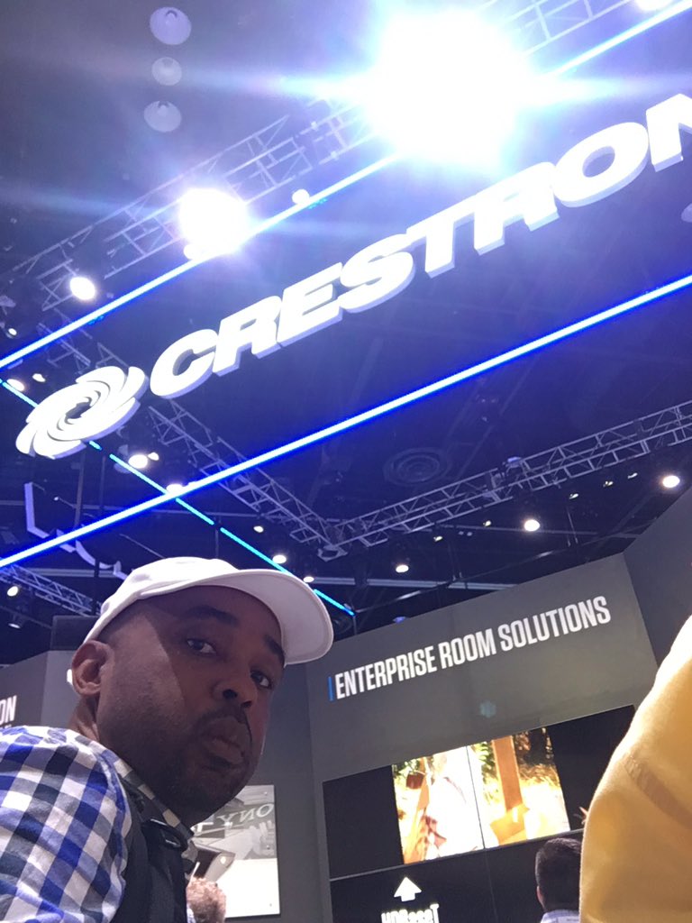 CurtisAugustin4's tweet photo. Get social #crestronic17 https://t.co/HS3lbqL3RA