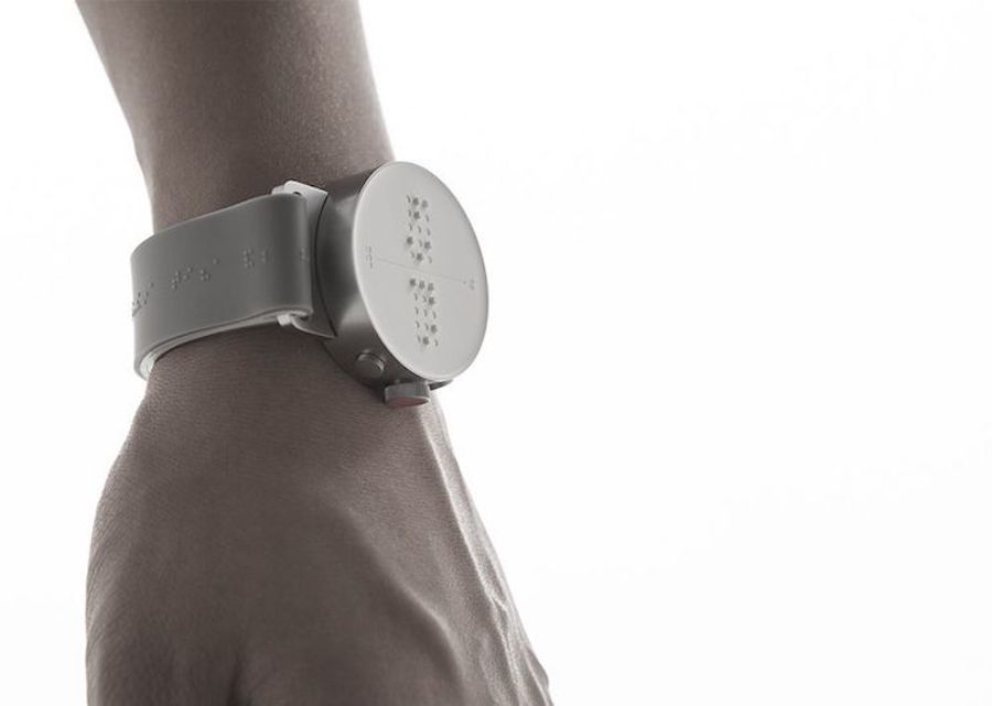 fubiz's tweet photo. World’s First Braille Smartwatch https://t.co/LgPkkGDqR0 https://t.co/fk92Ov6BPE