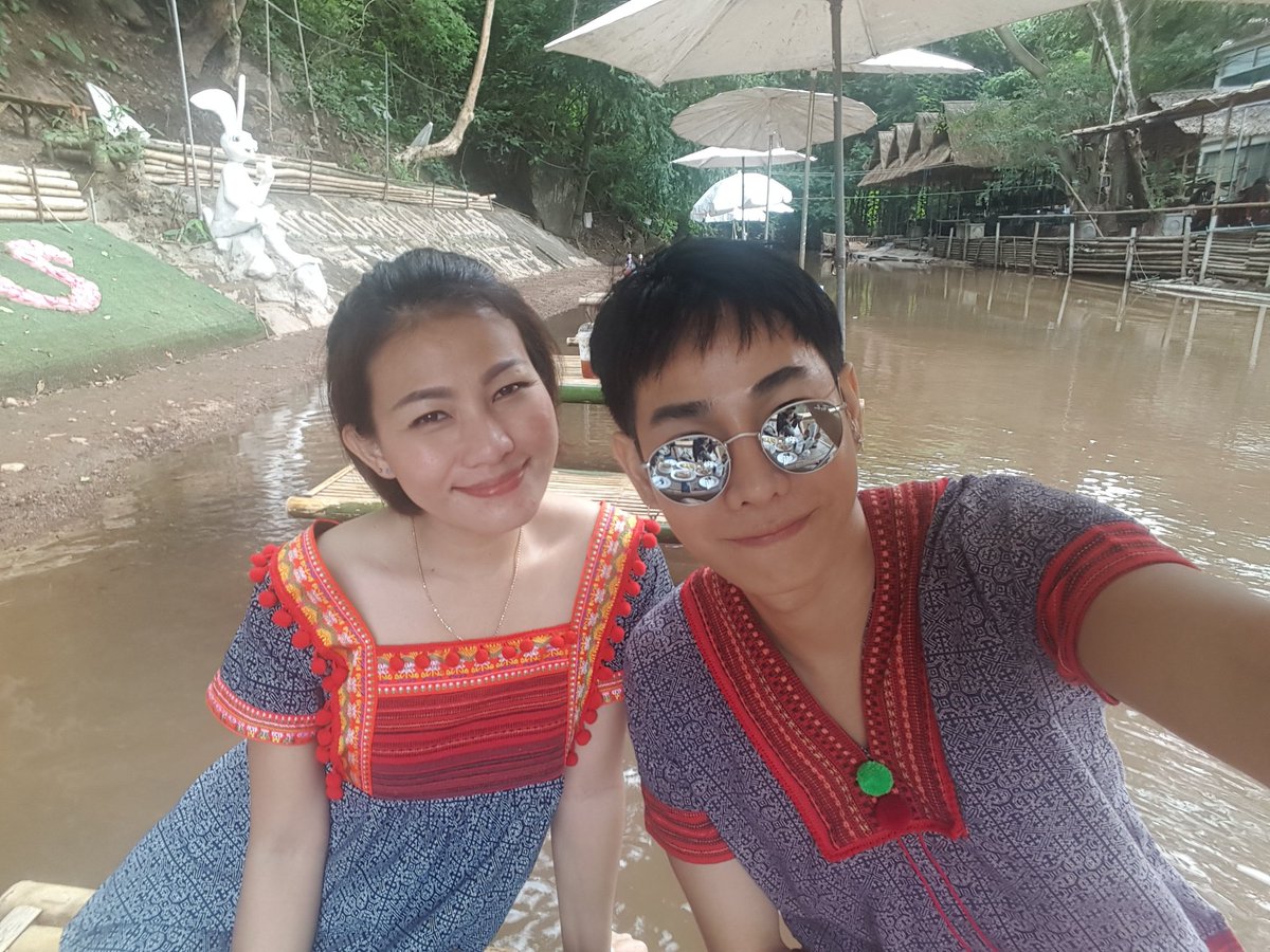ToeiiSiri's tweet photo. พาลิงคืนสู่ป่า #เป๊กผลิตโชค @peckpalit https://t.co/wJvGZnLQGK