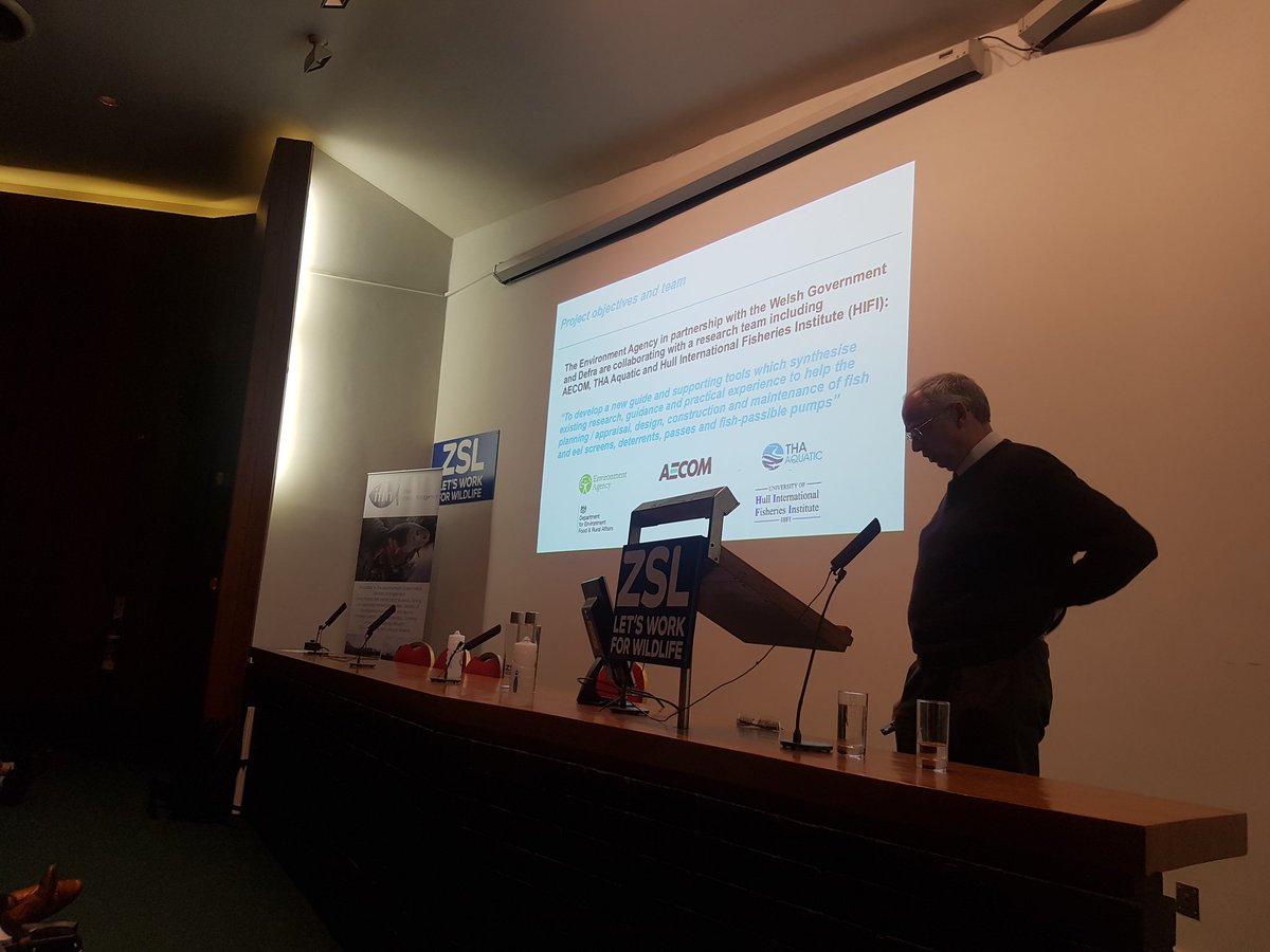 IFMFish's tweet photo. Rob Pilcher of @AECOM introduces a new guide to eel screening and passage for the UK. Work with @EnvAgency @hulluni #eelscience2017 https://t.co/DJK3Hd9tif