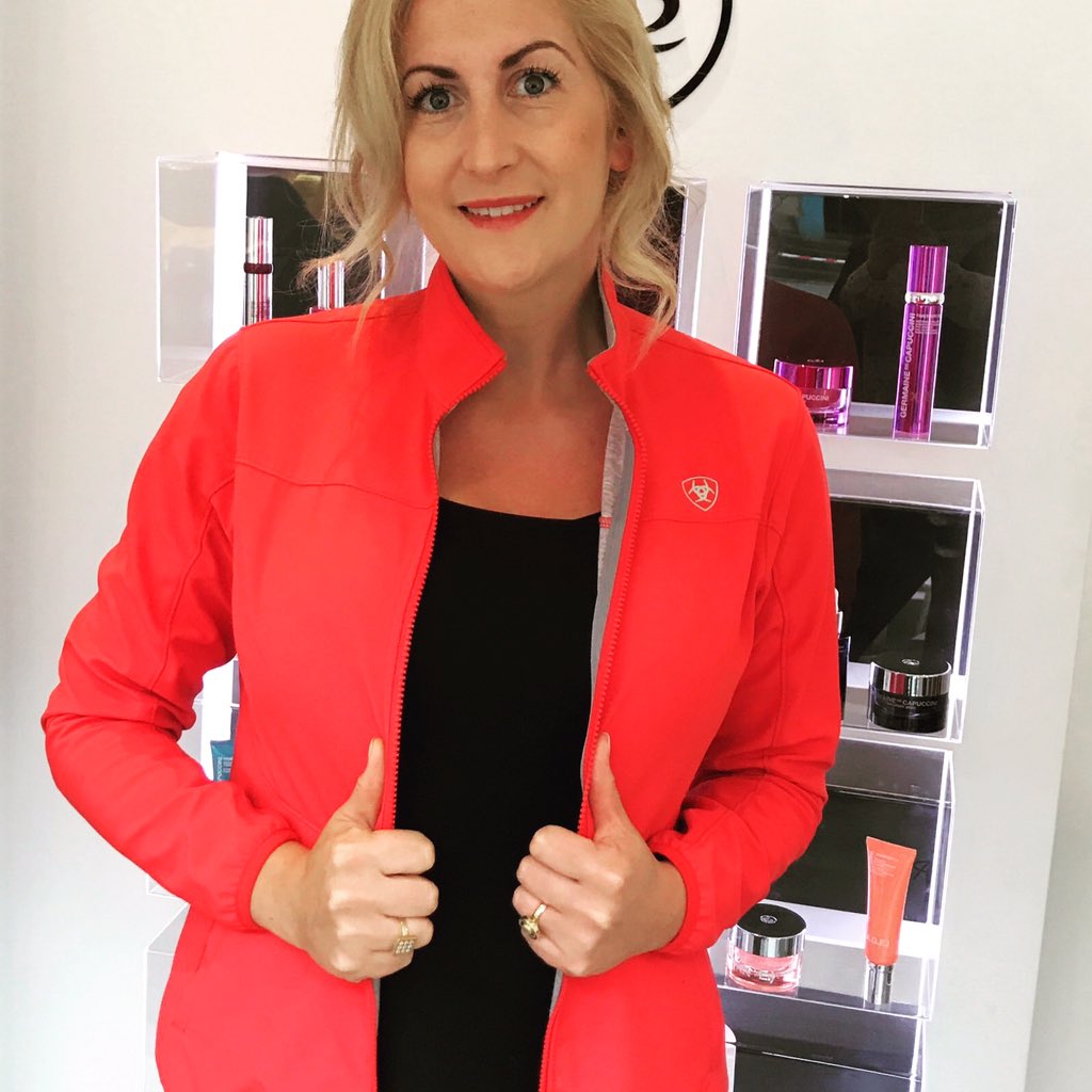 DonohoeSiobhan's tweet photo. holiday ready #browsforbarnardos starts today till June 24th @MintKilkenny .Get them shaped & Mint will denote to @Barnardos_IRL @barnardos https://t.co/MqXDzjmoZB