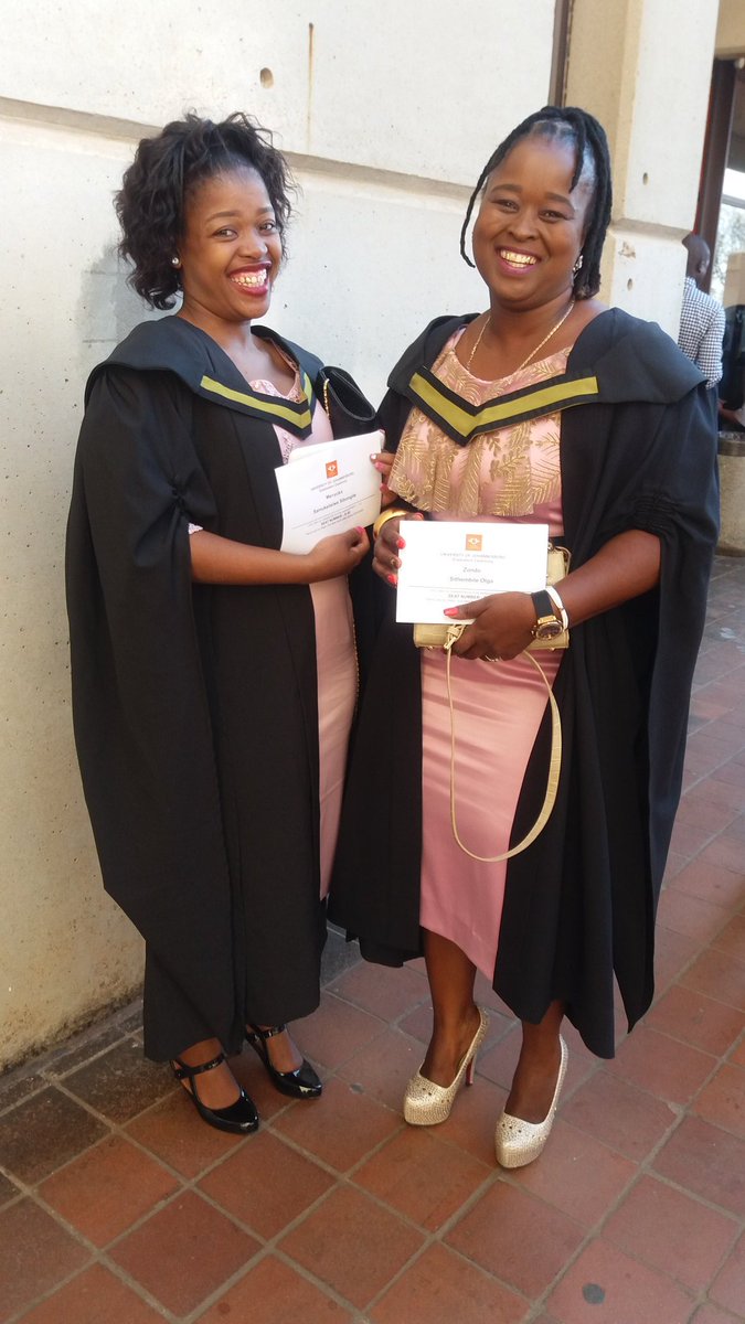 Sthabile_Zondo's tweet photo. My Beautiful Mom and Aunt Samke!!!
#UJGraduation #UJGraduates #MyMomIsGoals #FurtherLeadMyLeadership!!! π₯π₯π₯π https://t.co/2tpr53y9h3