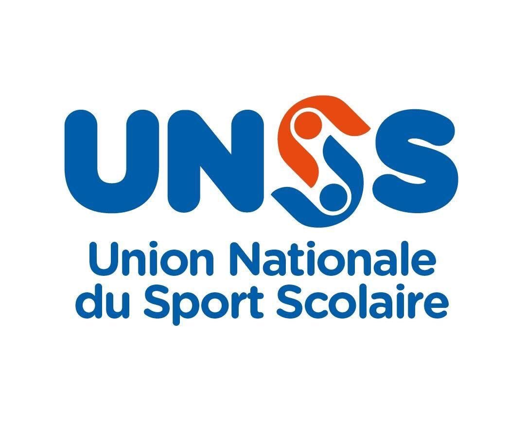 lpetrynka's tweet photo. Très content de rencontrer @MCamille_R pour la préparation #schoolwintergames #grenoble1968 #grenoble2018 50 ans déjà ! #legacy @iocmedia https://t.co/zShbdy74qw