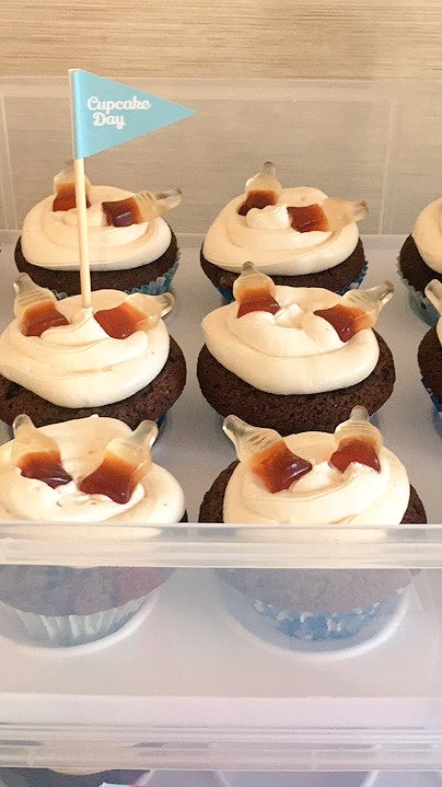 ClaphamandC's tweet photo. Our staff are not just expert #lawyers, they're excellent #bakers too! Supporting @alzheimerssoc #CupcakeDay #DementiaFriendlySolicitors https://t.co/glTrS6ryhv