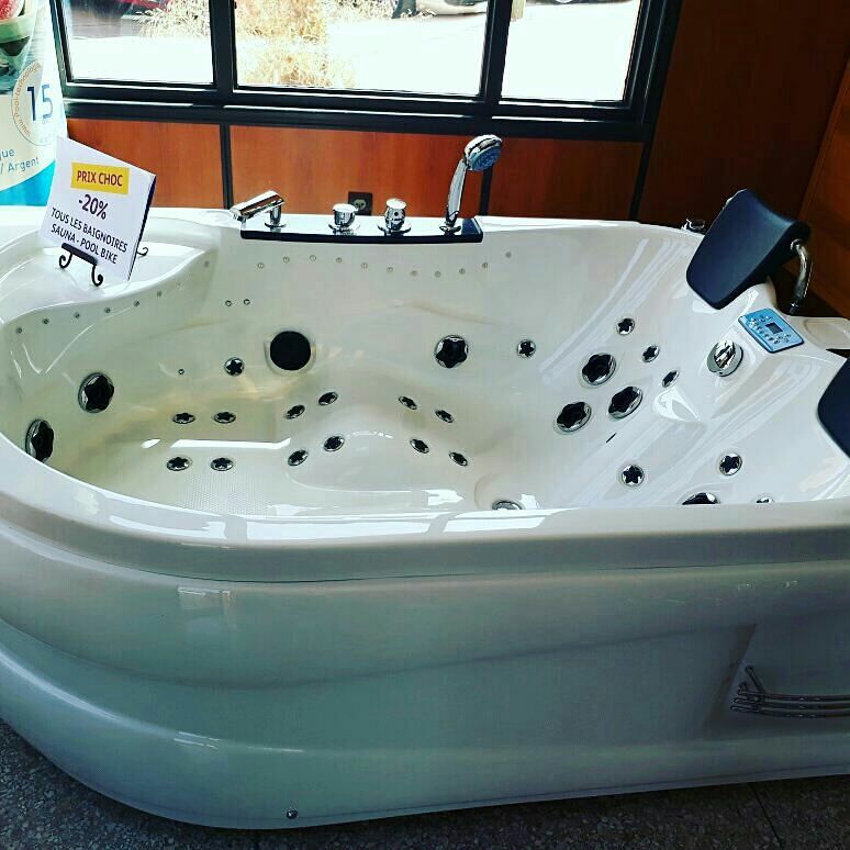pool_diffusion's tweet image. Nous vous offrons 20% de réduction sur tous les équipements pour piscine et spa disponibles dans notre show room.