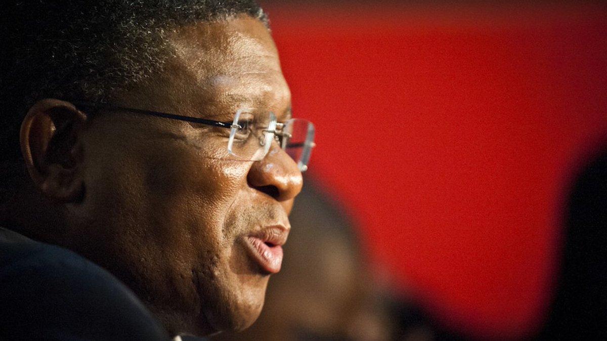 ZaniTheFirst's tweet photo. Mbalula backs Makhura for ANC SG in #ThinkingBeyondFactions tweets https://t.co/8vllw1ClZ7 #mg https://t.co/wbLxI0rQy0