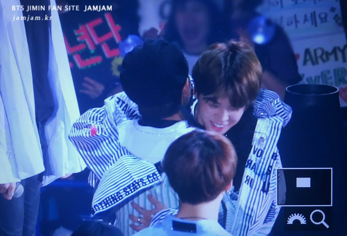 happytaepics's tweet photo. vmin has the power to make each other smile so wide and it's so cute https://t.co/gJ46y3XUKS
