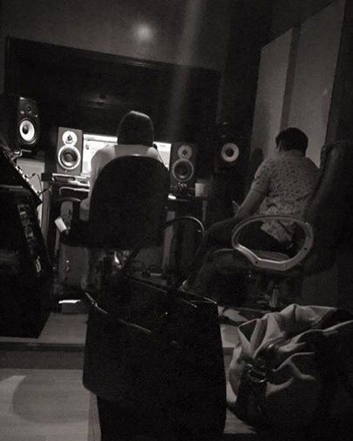 Team_KlarisseDG's tweet photo. Finalizing @klarissedguzman's album.
Who's excited? Coming really soon! #klarissedeguzman #asapbiritqueens #birit… https://t.co/933Pa3iWTC https://t.co/jKXTUV2CrK