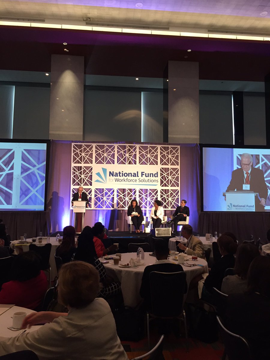 AmericasFuture tweet media