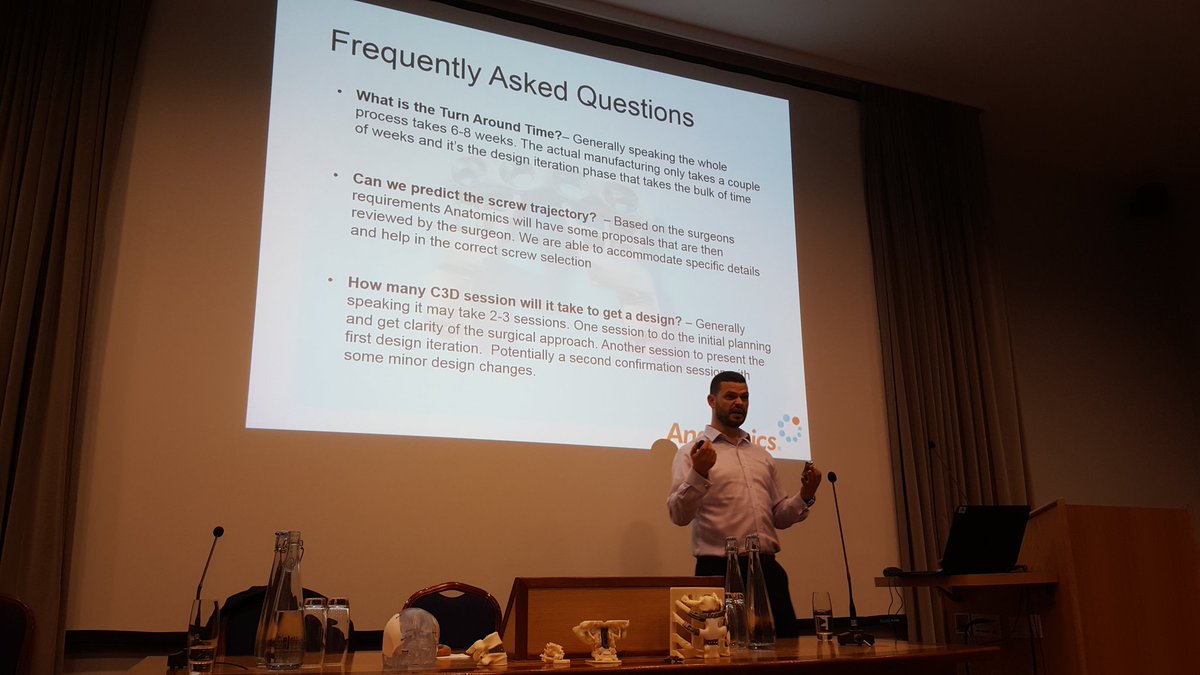 @BBraunUK  / <a href="/anatomics/">Anatomics</a>  discuss the future of #3D printed implants ~ fascinating keynote at #Nspine