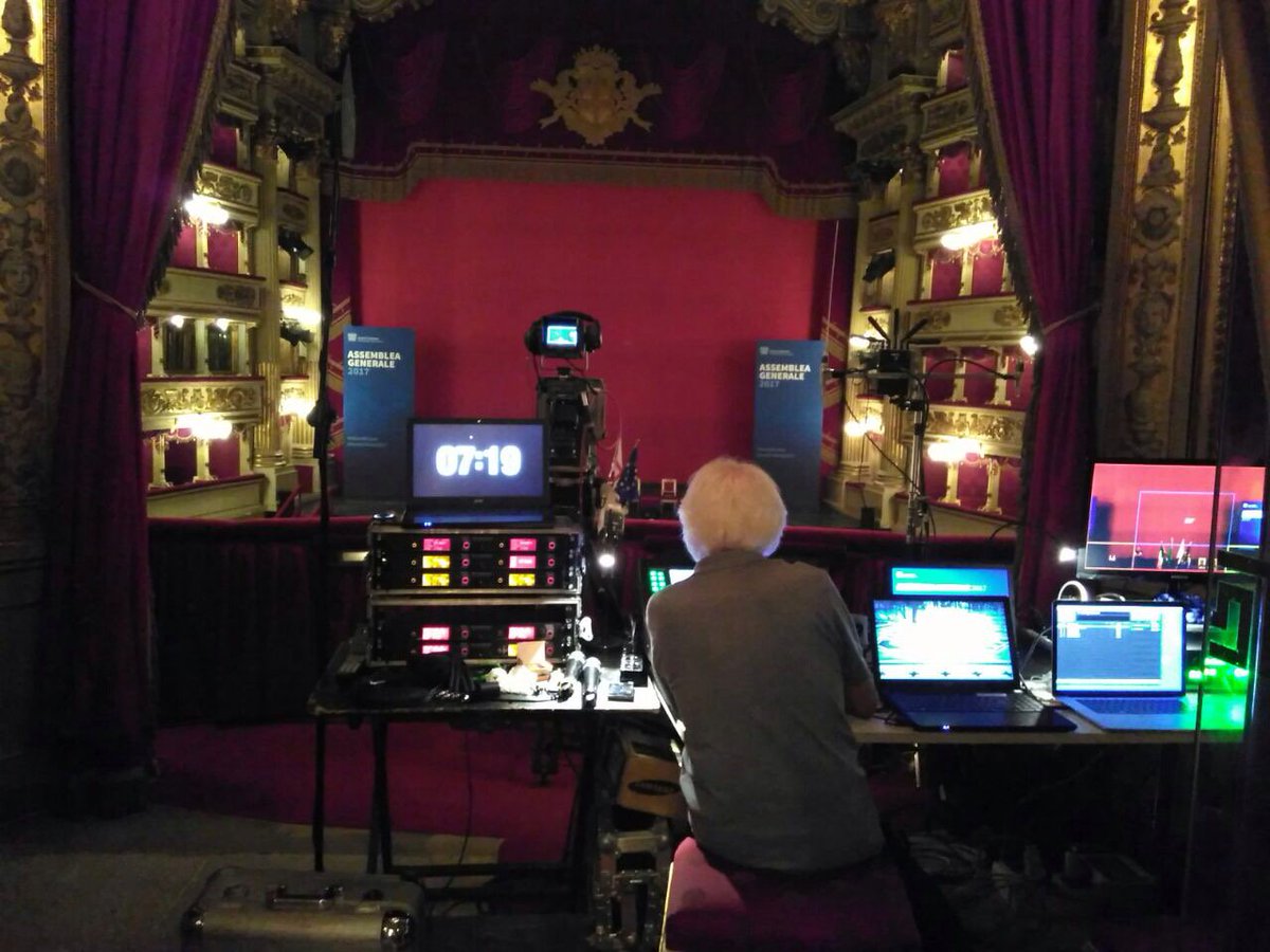 MeetingProject's tweet photo. Assemblea Generale #assolombarda2017 
#audio #video #livestreaming provided by Meeting Project
#MilanoilFuturo https://t.co/torrakMO50