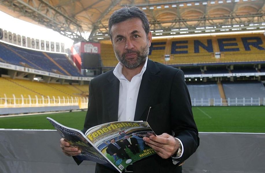 Aykut Kocaman: Ben Messici'yim, Ronaldo sayılardan gidiyor bit.ly/2rzA4Nk