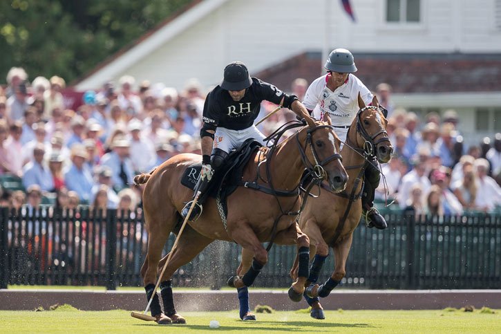 polonewsok's tweet photo. #UKπ¬π§π¬π§#GuardsPC 2017 Cartier Queens Cup Final Set La Indiana vs RH Polo https://t.co/2DN8DrYPzR https://t.co/KqlUxxS017