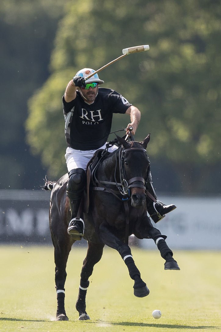 polonewsok's tweet photo. #UKπ¬π§π¬π§#GuardsPC 2017 Cartier Queens Cup Final Set La Indiana vs RH Polo https://t.co/2DN8DrYPzR https://t.co/KqlUxxS017