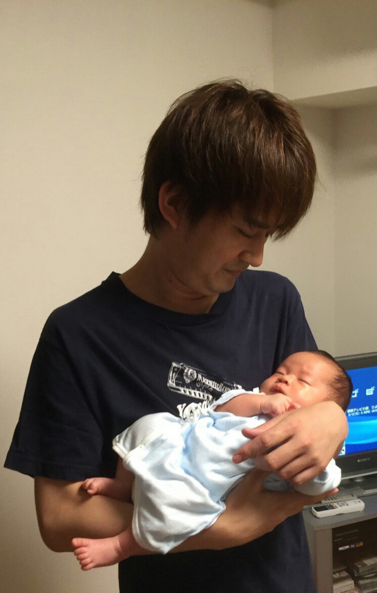 Amemiya アメミヤ على تويتر 今日の一枚 其の44 猫写真 猫画像 猫好き 赤ちゃん パパ おとうさん パパ はあたちたちには パパ って言うけど 弟くんには パパ か おとうさん どっちで呼ばせるかもう迷ってるニャ T Co Gxmowcz0u6 تويتر Amemiya アメミヤ على تويتر 今日の一枚 其の44 猫写真 猫画像 猫好き 赤ちゃん パパ おとうさん パパ はあたちたちには パパ って言うけど 弟くんには パパ か おとうさん どっちで呼ばせるかもう迷ってるニャ T Co Gxmowcz0u6 تويتر
