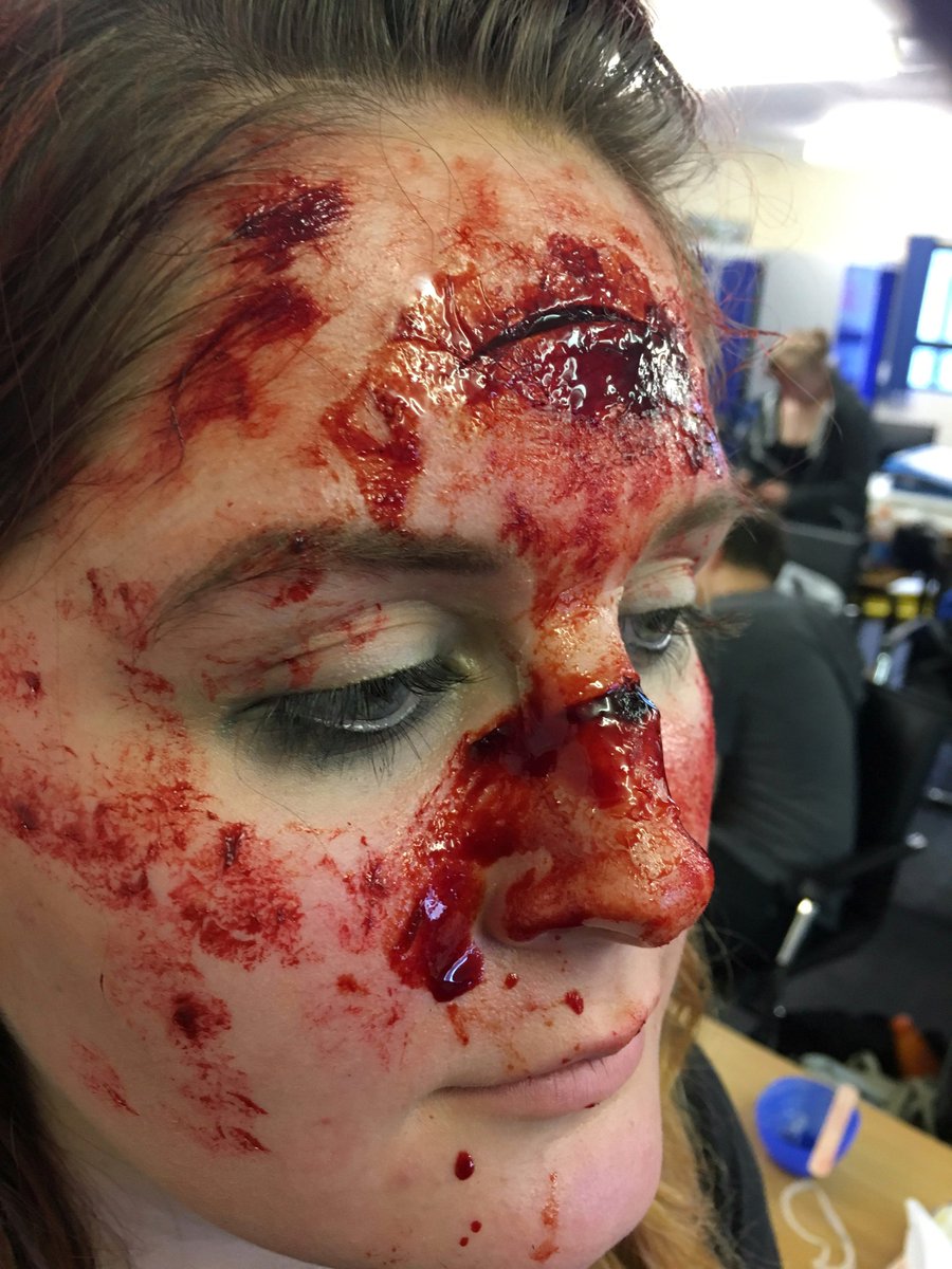 SaviourMedical's tweet photo. Interested 2 learn trauma moulage make up? Open access course 4-6 October @AcademyProDev. Strict 12 places, book now https://t.co/g8sWYf2MNX https://t.co/N3gIPhFZsw