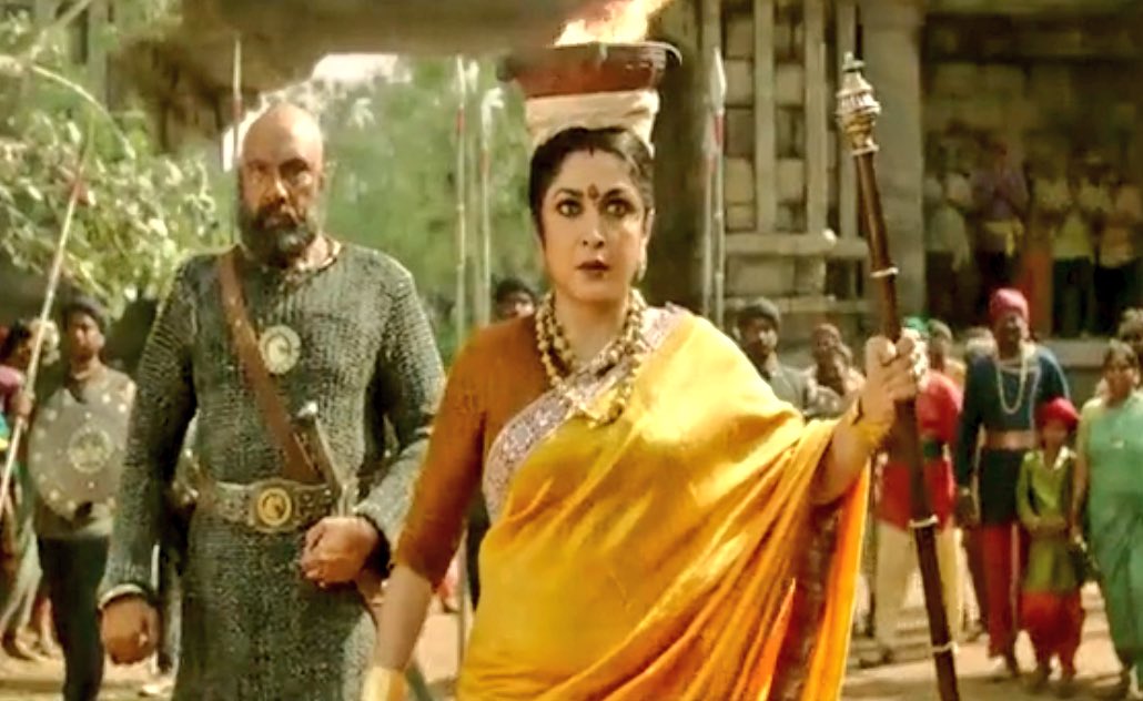 Two women walking with fire on their heads 26 years apart to end a raakshasa(demon)  #baahubaliparallels