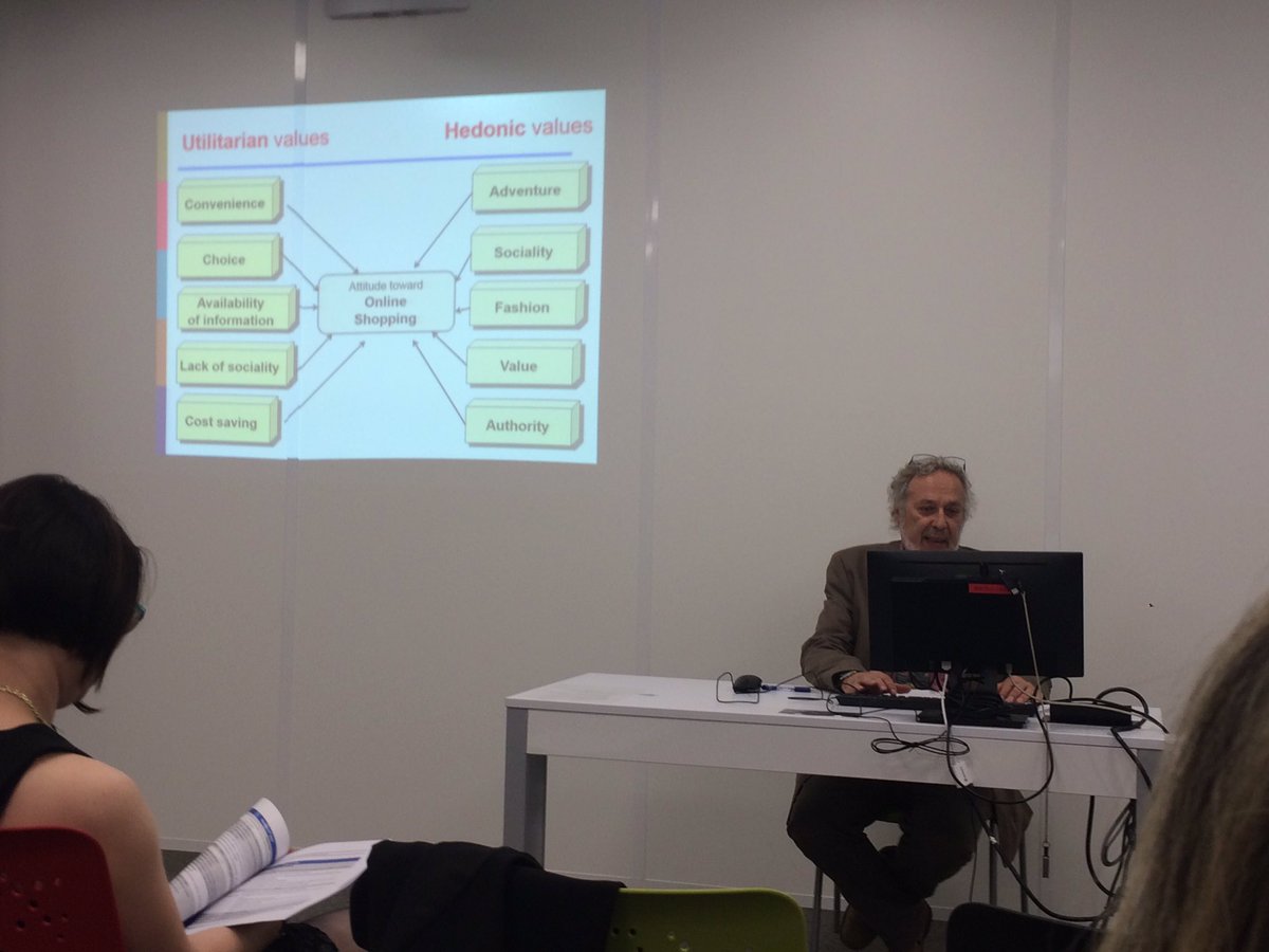 KidsRetailing's tweet photo. #kidsretail2017, @JiriPavelka, #slovack #adolescent motivational structurelle in relation to #onlineshopping https://t.co/p23NLosSkT