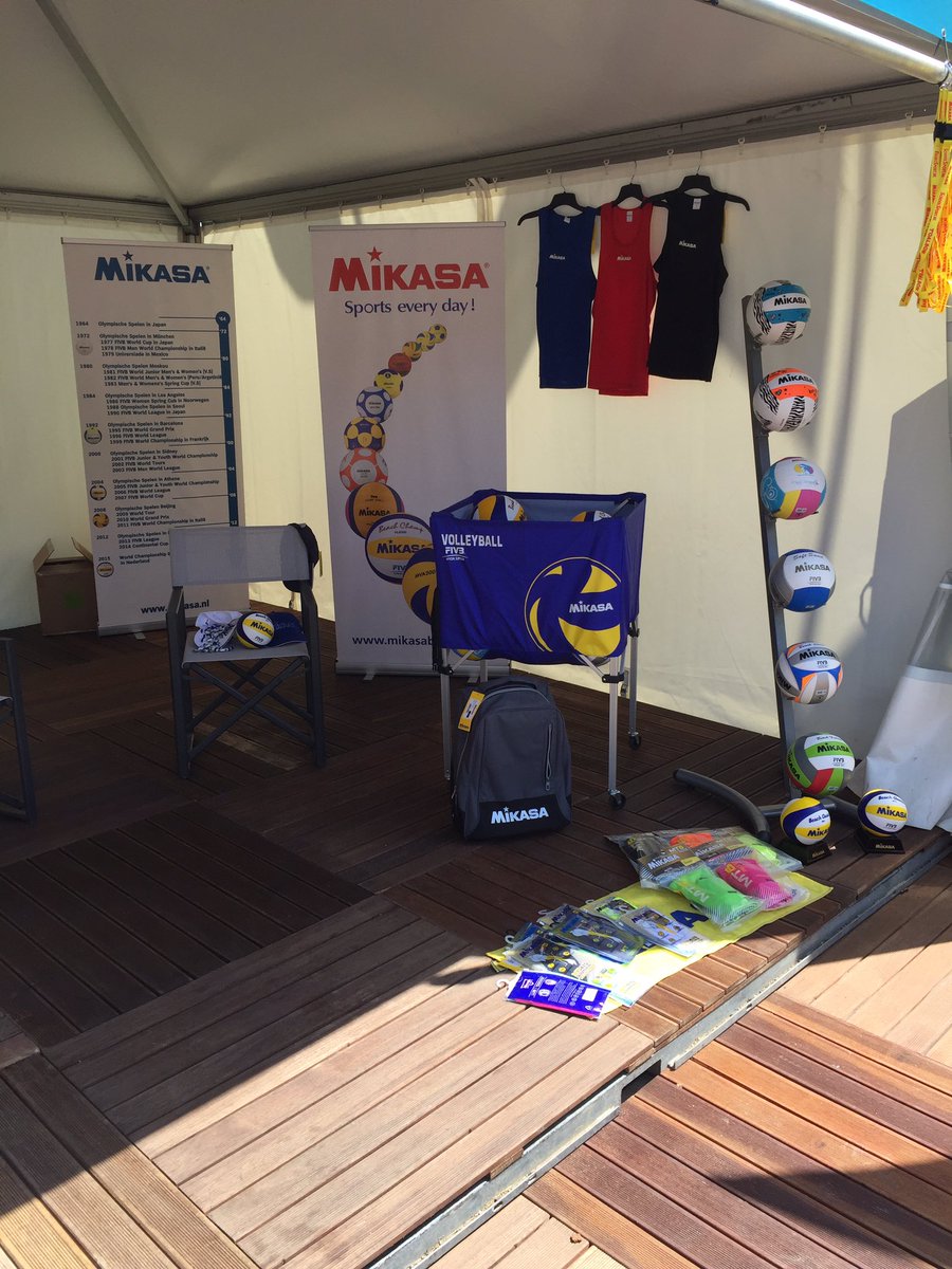 Natuurlijk zijn wij aanwezig met onze #Mikasa Stand tijdens de FIVB World Tour‼️✅ Kom gezellig langs‼️ #DELAbeachopen