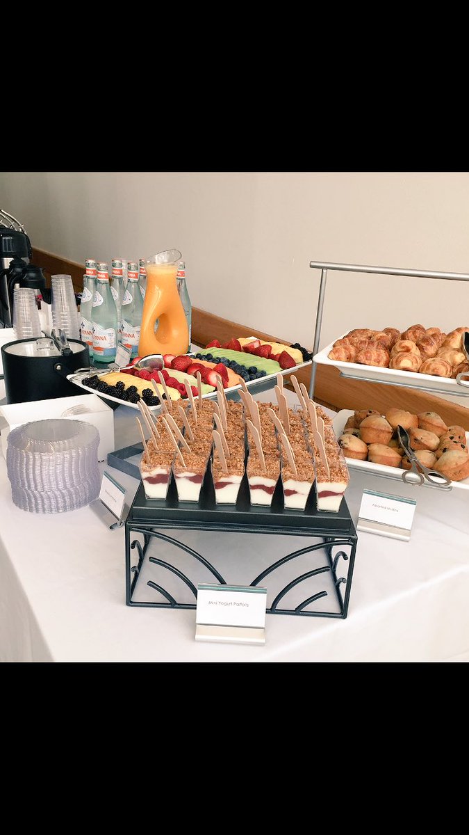 Flik_at_EF's tweet photo. EF welcomes the Chamber of Commerce @EF_Academy @FlikISDining @scotth106 @BmahoneyEF @EF @EllieCalabro https://t.co/UsGj6JjmWY