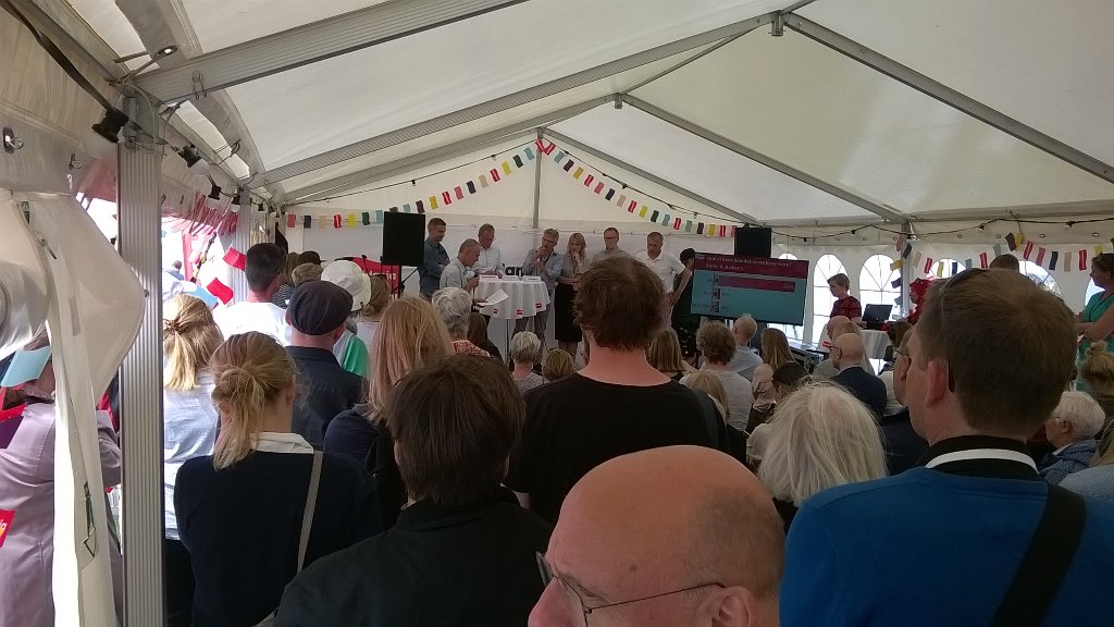 bloch_paul's tweet photo. Diabetes forebyggelse styrkes gennem samskabelse i udsatte boligområder...RealDania teltet FM #Stenodiabetes https://t.co/N52XZqYcxS