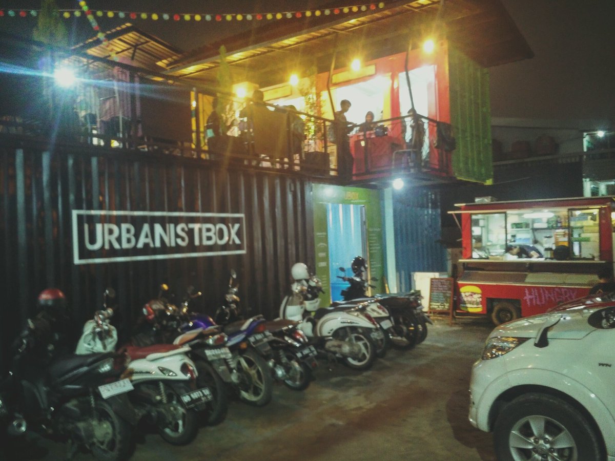 urbanistbox's tweet photo. 4pm-12pm https://t.co/gND9JUb8pG