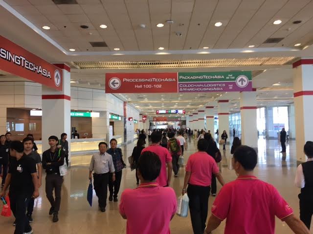 MardenEdwards's tweet photo. ... meanwhile, 15,373 km away in Bangkok, Victor &amp; Gary have also had a great day at #Propakasia. Busy day = happy Marden Edwards team! https://t.co/Ji0vk7kzpM