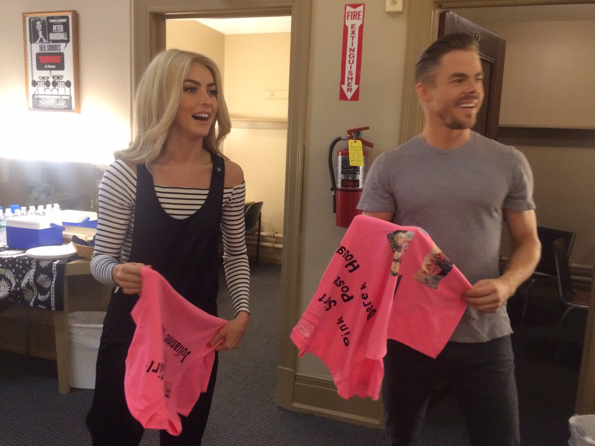 Kc91me's tweet photo. @juliannehough @derekhough @kristysowin how is it possible #moveliveontour is almost over??? So blessed to seen you! #akronrochminnsrosa https://t.co/E2rtUZfdMS