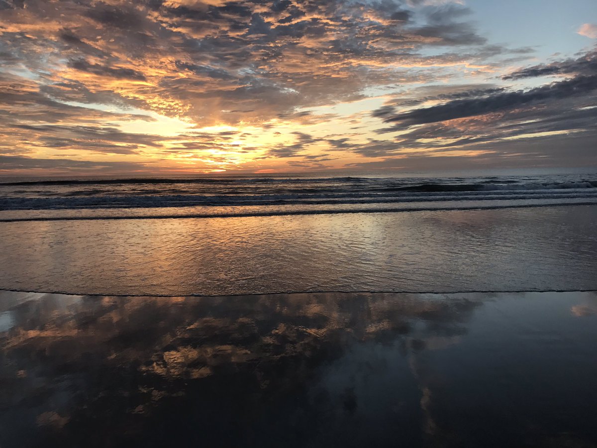 mackenna_gosart's tweet photo. our God did that. 😍😍#DYC2017 https://t.co/FwytvbAt6v
