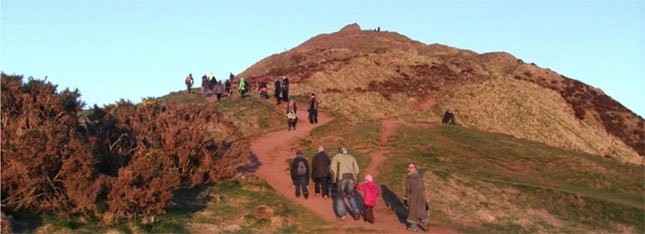 ScotStoryCentre's tweet photo. Explore legends in #landscape, followed by Arthur's Seat #exploration w/ @StuartMcHardy2 #geomythography: https://t.co/eDs3wTXhMy #HHA2017 https://t.co/la0rRm15dc