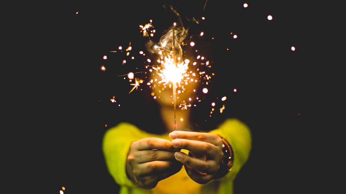 mediabombshell's tweet photo. The fall SPARK session is just around the corner, will I see you there? Find all the details and get a ticket here: https://t.co/XVSXI5ELRl https://t.co/NoW9rRaH7g