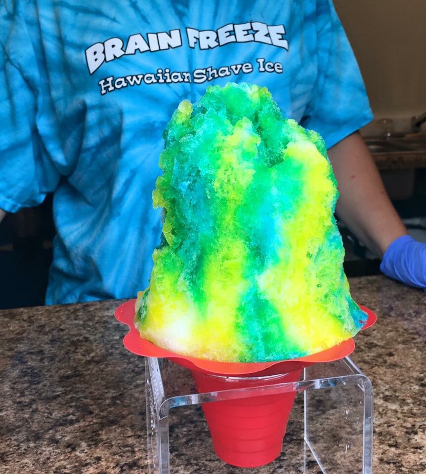 BrainFr95009295's tweet photo. The Hurricane!  (Pina Colada &amp; Blue Raspberry)

Wow - it's getting hot out there!!  
Cool off with an Icy Cold - Hawaiian Shave Ice! https://t.co/fLcIPjvQ7c