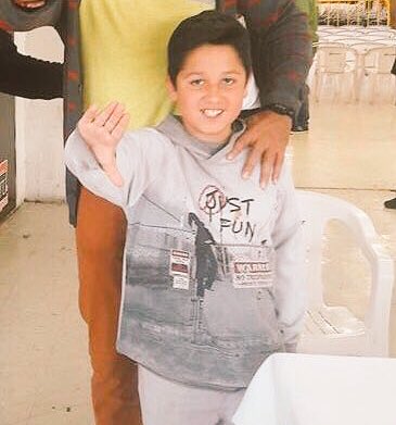 #COMPARTE ayúdanos a localizar a Yamil de 10 años, viste pants y sudadera negra, se le vio por última vez hoy por la mañana en col. Viñedos