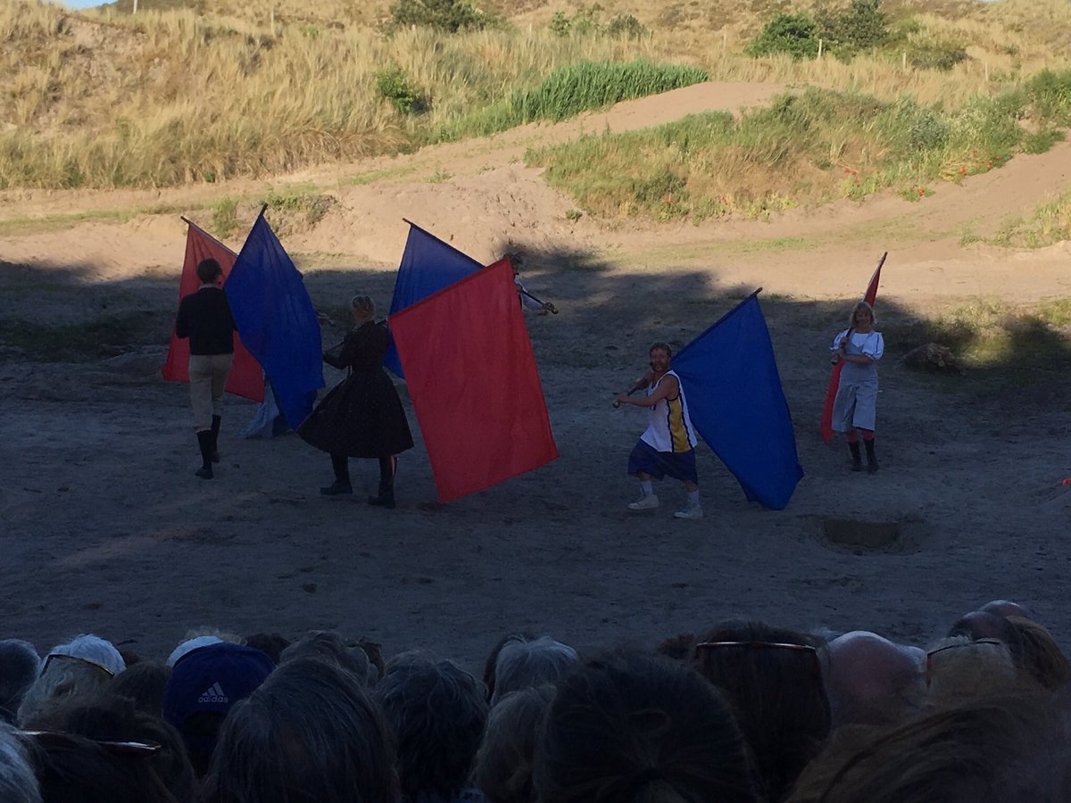 Ook deze 3e #crashtest #ipsen was weer zeer geslaagd van <a href="/m_and_sons/">Moeremans&Sons</a> #pijlervandesamenleving <a href="/OerolFestival/">OerolFestival</a>, wat mij betreft in 2018 een 4e!