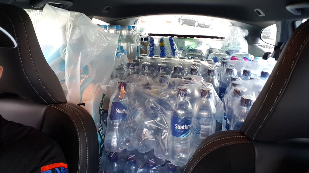 GiFireE's tweet photo. En route to Ashford Commity centre  with my Volvo full of bottled water from St John's Hill church. #Grenfell  doing  what I can to help https://t.co/yyNTsGgrye