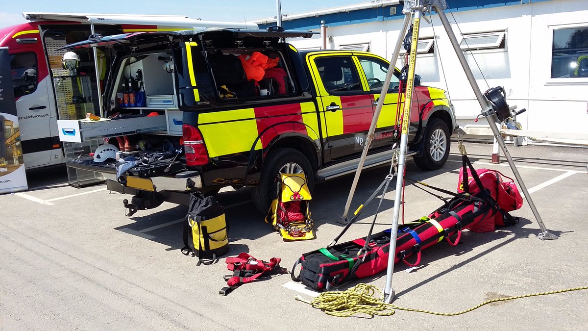Vpplc_ESS's tweet photo. We had a fantastic day at yesterday's Health, Safety &amp; Wellbeing Stand Down Day at the A21 project in Kent! #Safety https://t.co/HAOfaMun2E