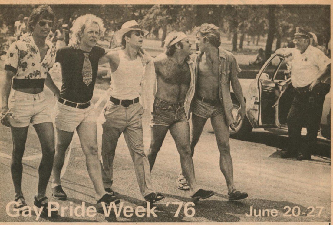Gay Chicago Rewind: History of the #Chicago Pride Parade on.gopride.com/2sDO8tP #gaychicago #boystown #lgbt #lgbtq #pridemonth #pride #tbt